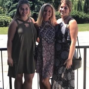 Meet your Posher, Brittney